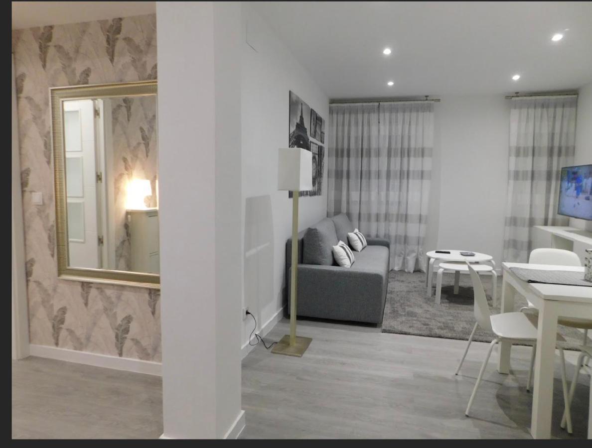 Lar De San Xulian Apartment ปอนเตเบดรา ภายนอก รูปภาพ