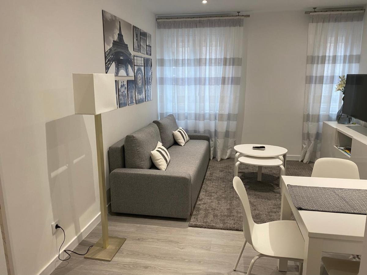 Lar De San Xulian Apartment ปอนเตเบดรา ภายนอก รูปภาพ